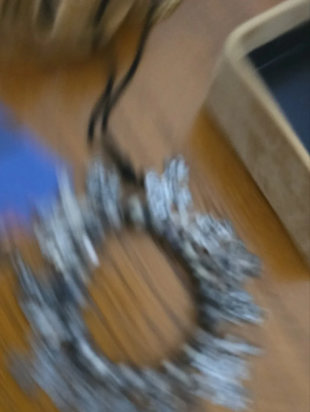 N/A bracelet features